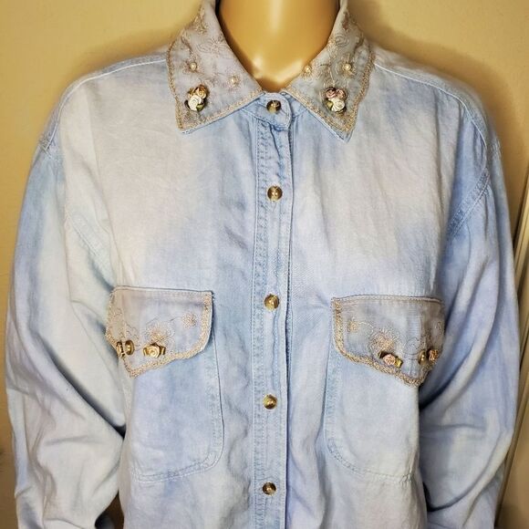 Button Up Oversized Hand Embroidered Retro shirt - Picture 1 of 15